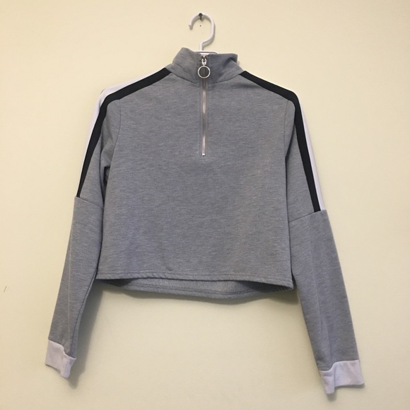 Half Zip Up Crop Top - Picture 1 of 4